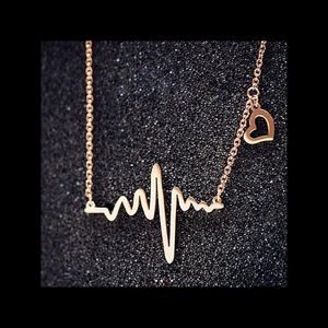 COPY - Heartbeat necklace NIP silver or gold tone